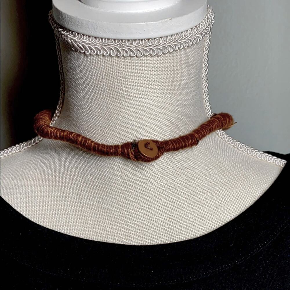 Beautiful Brown Statement Necklace - image 2